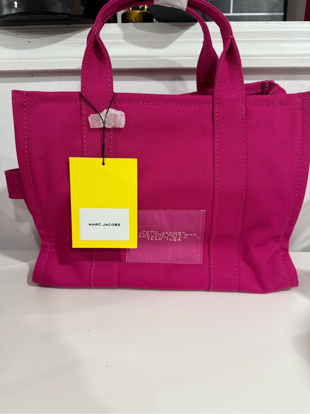NWT Marc Jacobs The Canvas Medium Tote Bag - Raspberry pink - Picture 2 of 7